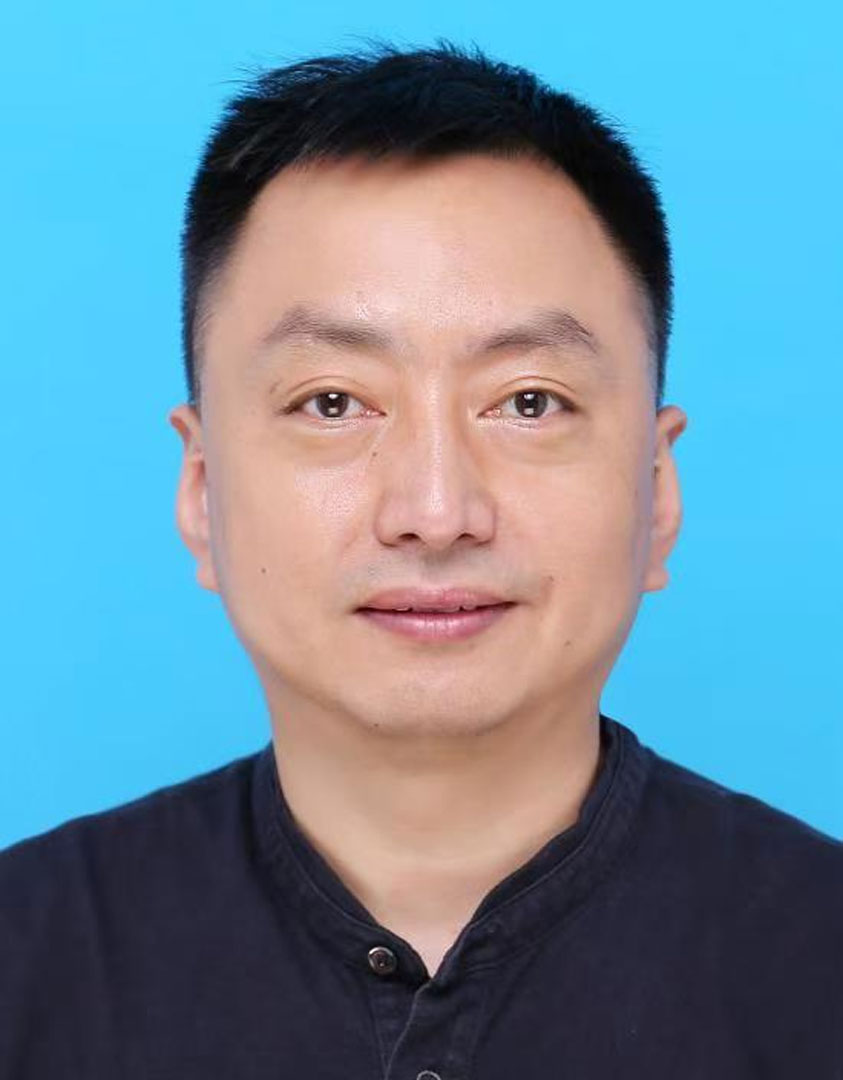 薛佑刚